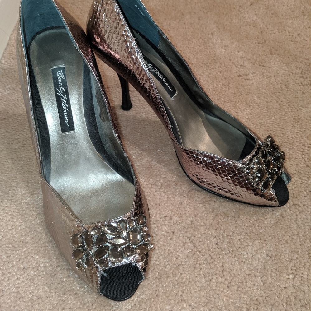 BEVERLY FELDMAN silver scaly heels with jewels